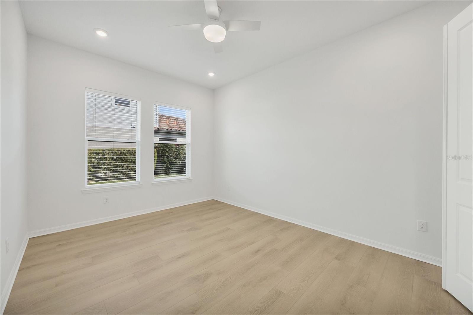 Image 31 of 45 For 7228 Great Egret Boulevard