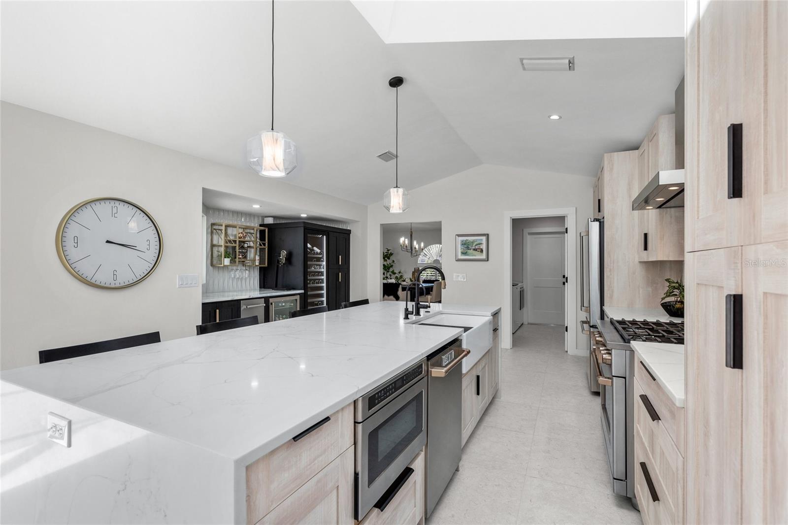 Image 10 of 52 For 1527 Buoy Lane