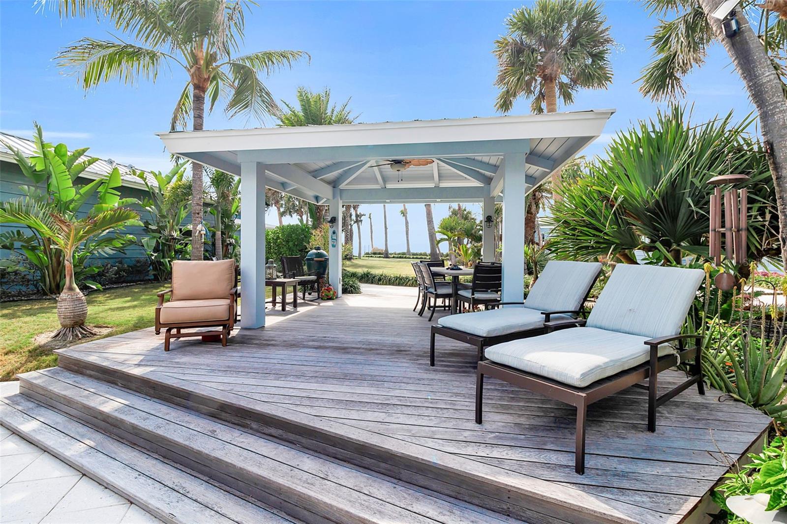 Image 29 of 51 For 621 Casey Key Road