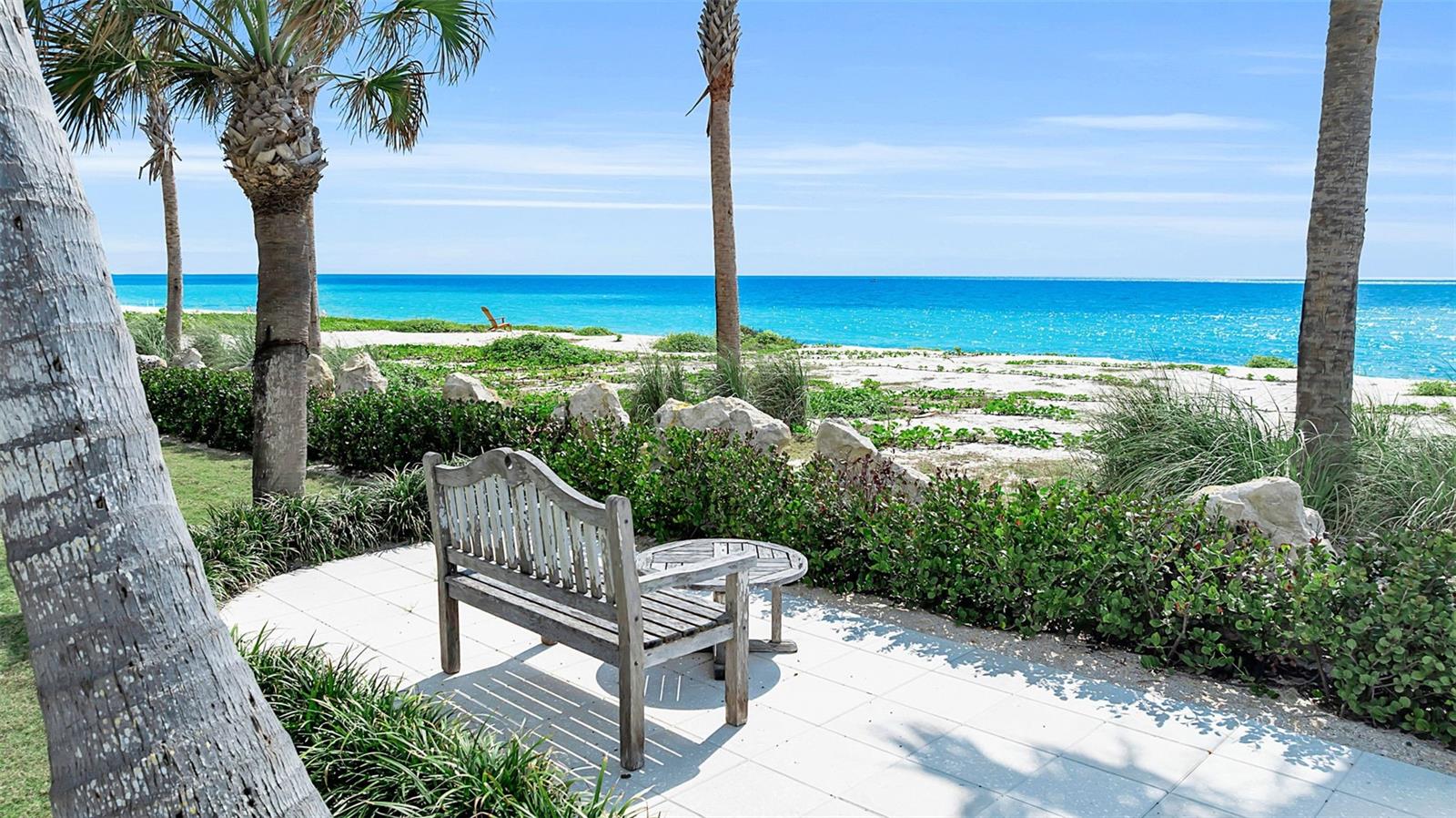 Image 31 of 51 For 621 Casey Key Road