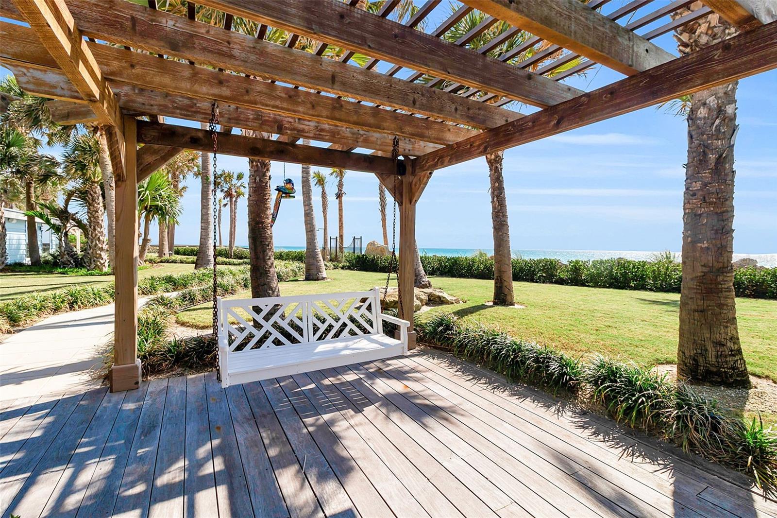 Image 6 of 51 For 621 Casey Key Road