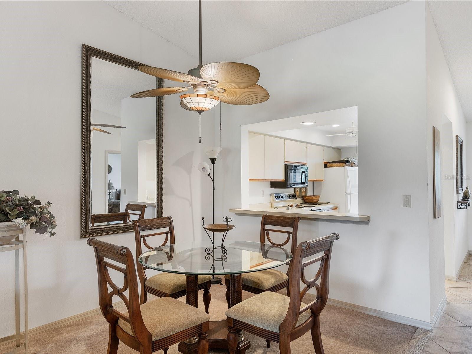 Image 10 of 28 For 4440 Weybridge  4440