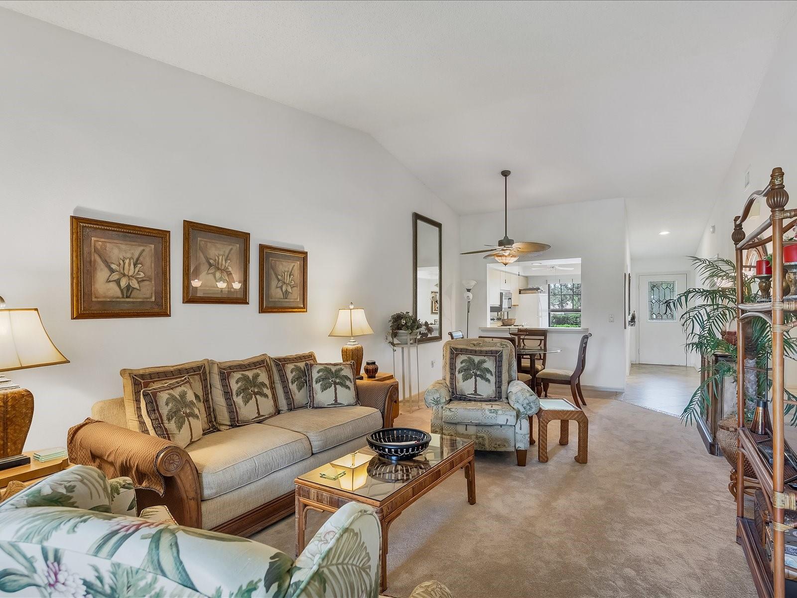 Image 8 of 28 For 4440 Weybridge  4440