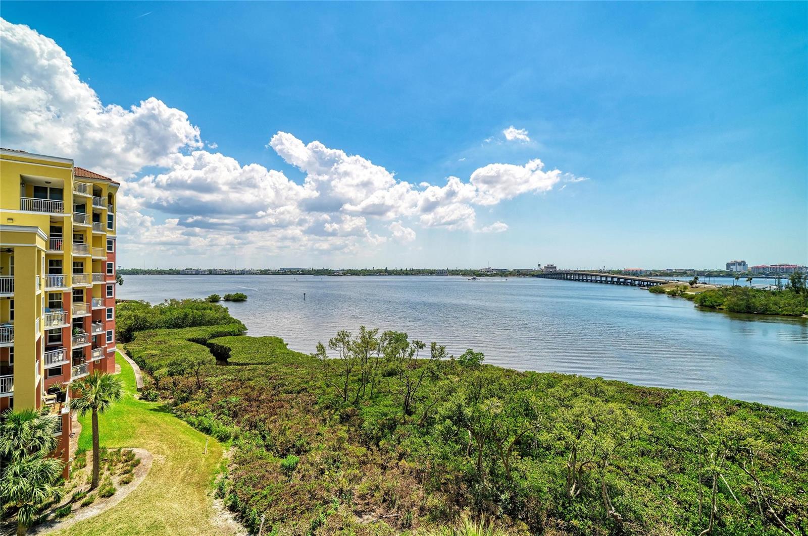 Image 22 of 51 For 611 Riviera Dunes Way 403