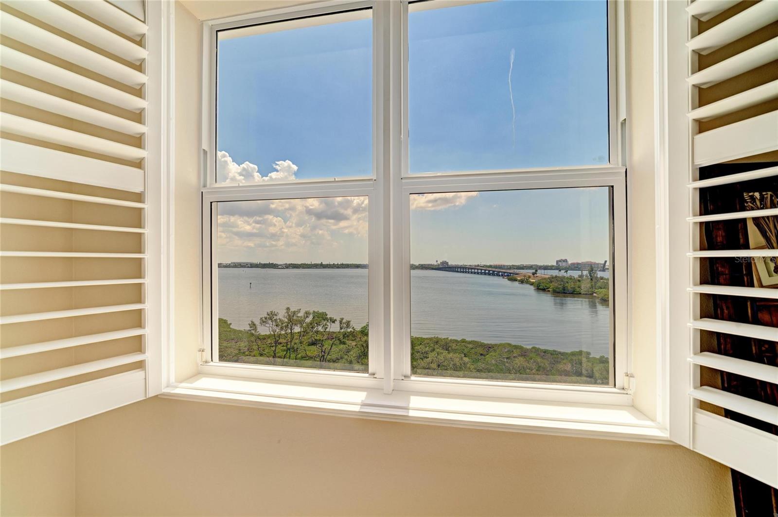 Image 28 of 51 For 611 Riviera Dunes Way 403