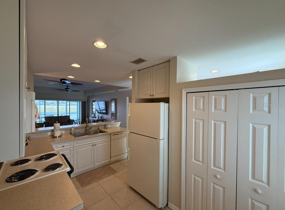 Image 9 of 20 For 5748 Sabal Trace Drive 104b57