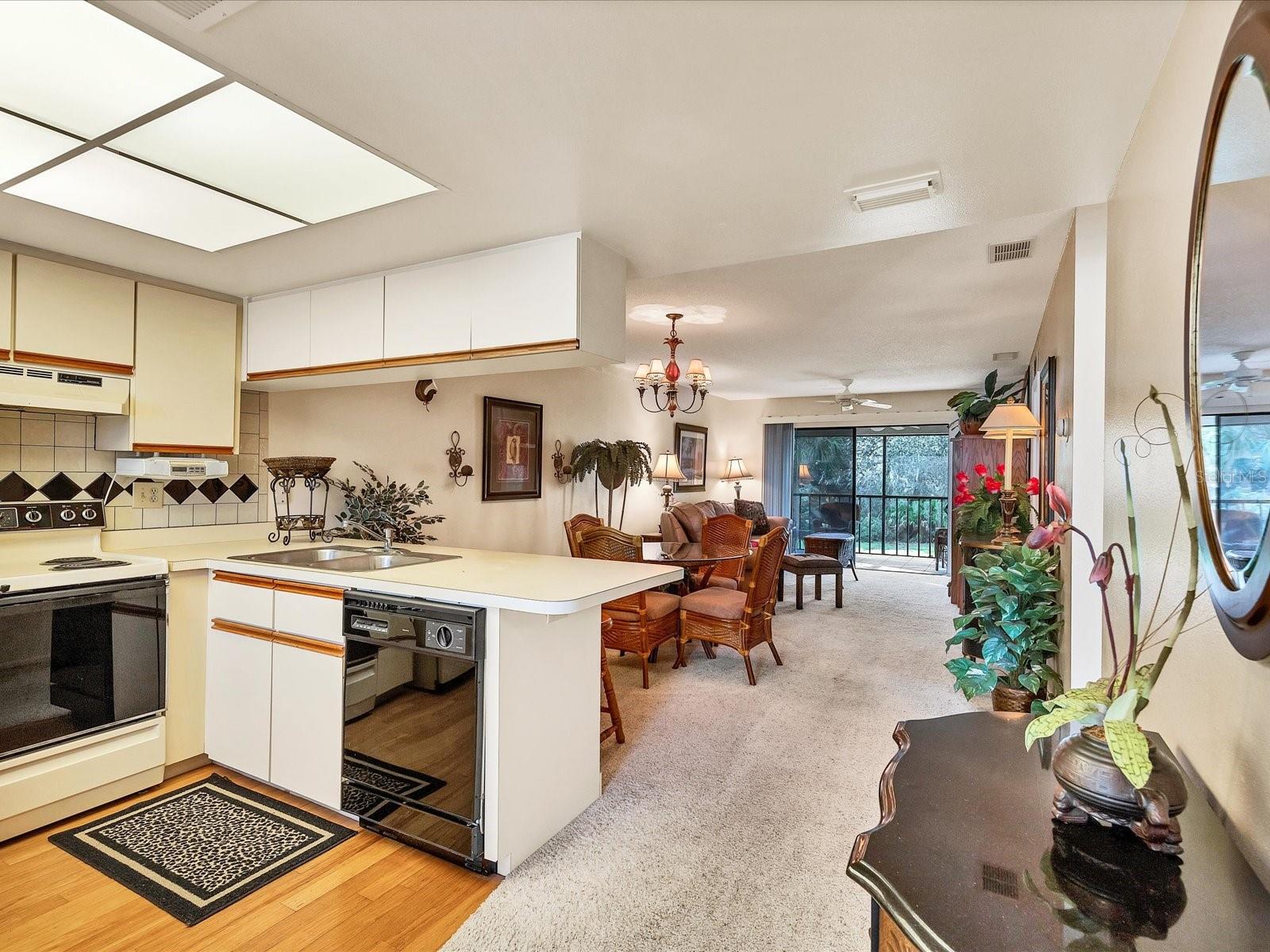 Image 10 of 29 For 7794 Eagle Creek Drive 7794