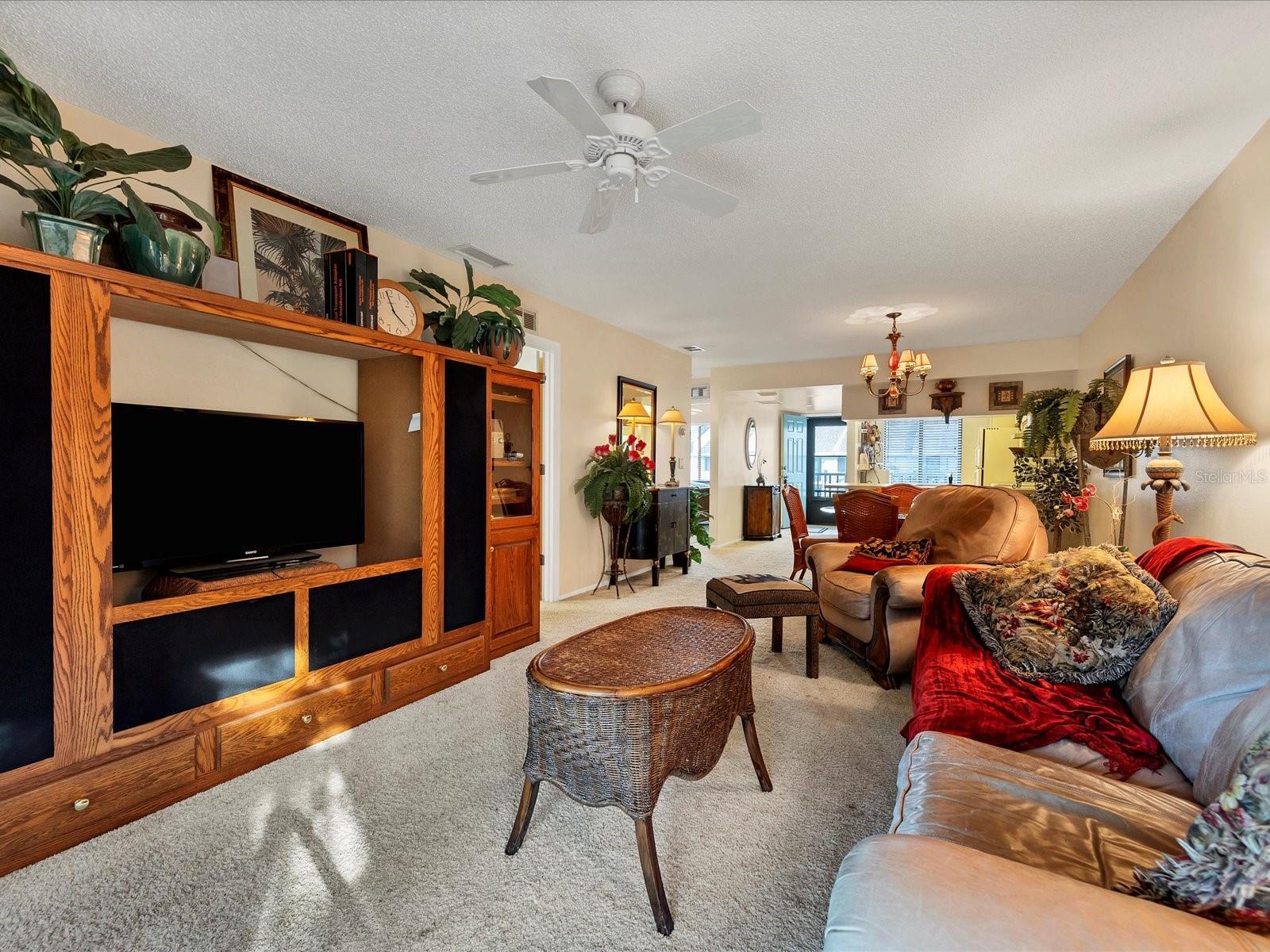 Image 13 of 29 For 7794 Eagle Creek Drive 7794