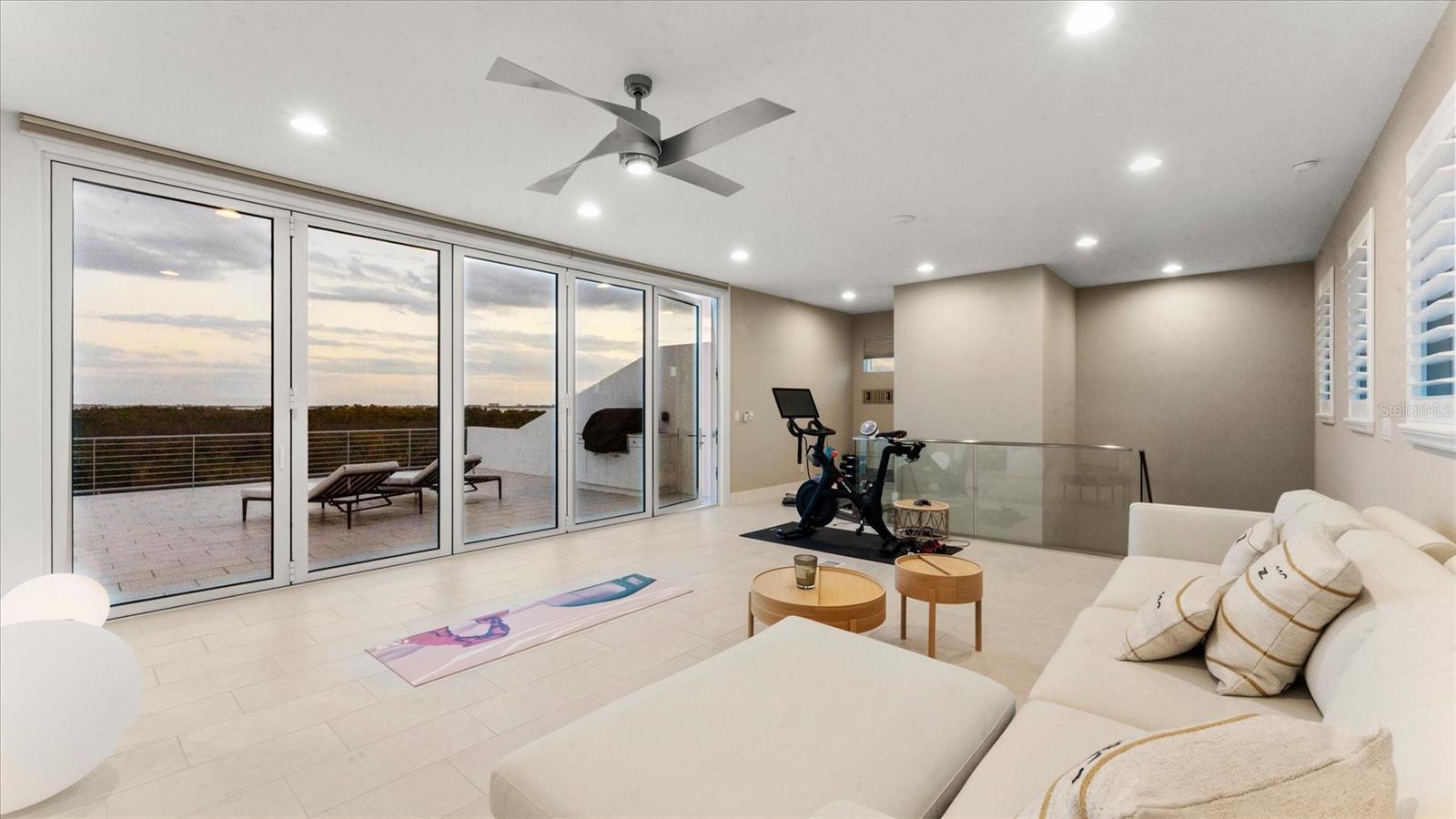 Listing photo id 9 for 5708 Inspiration Terrace