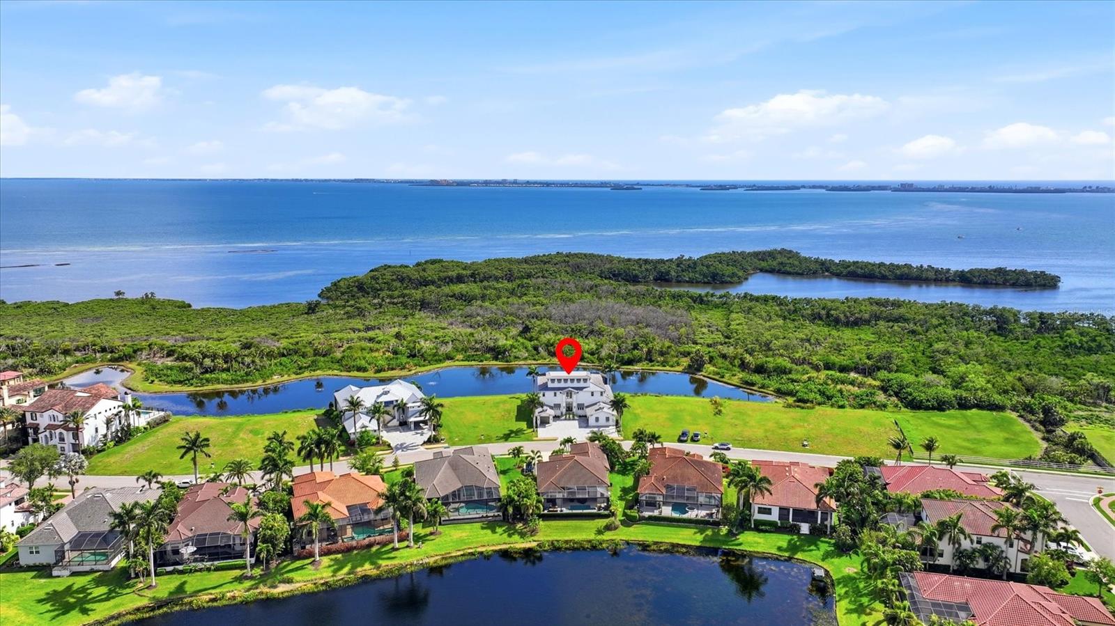 Listing photo id 20 for 5708 Inspiration Terrace