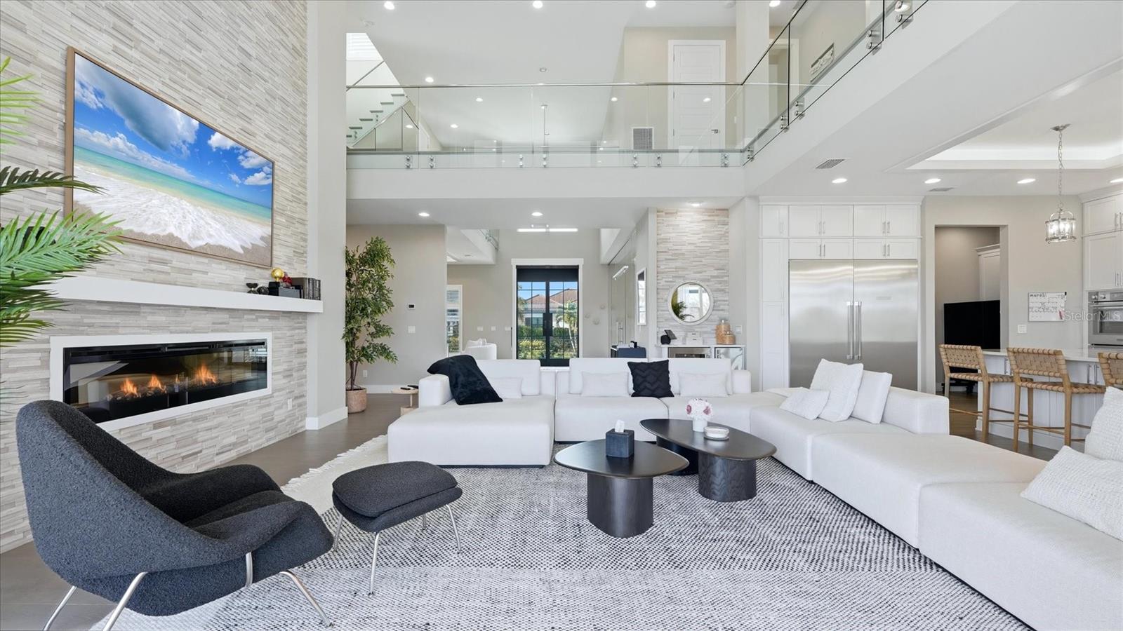 Listing photo id 27 for 5708 Inspiration Terrace