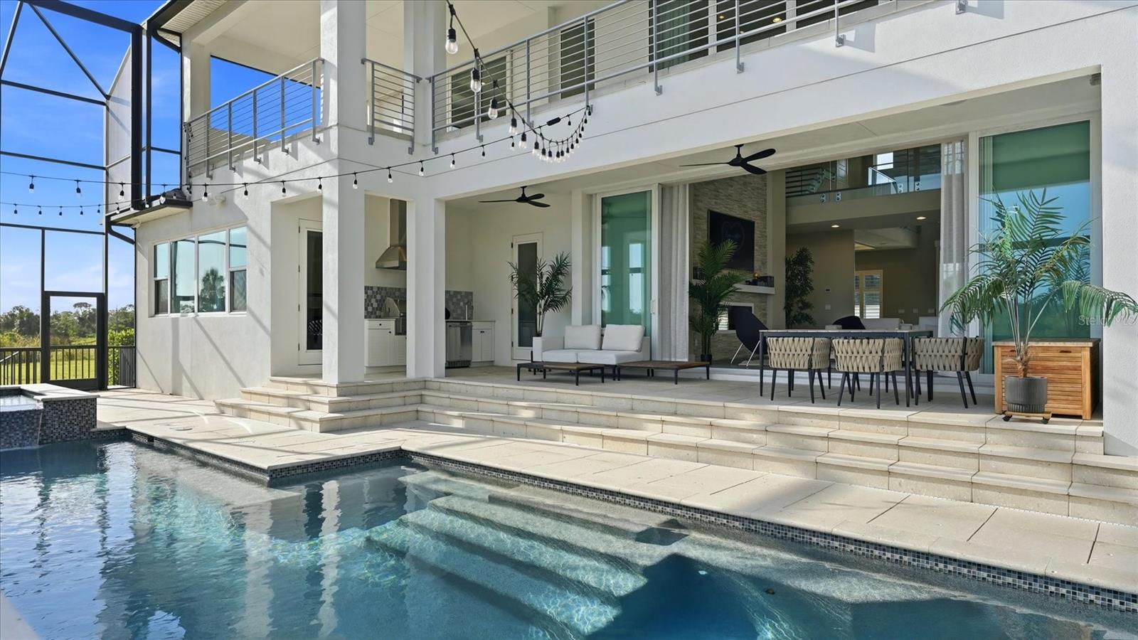 Listing photo id 40 for 5708 Inspiration Terrace