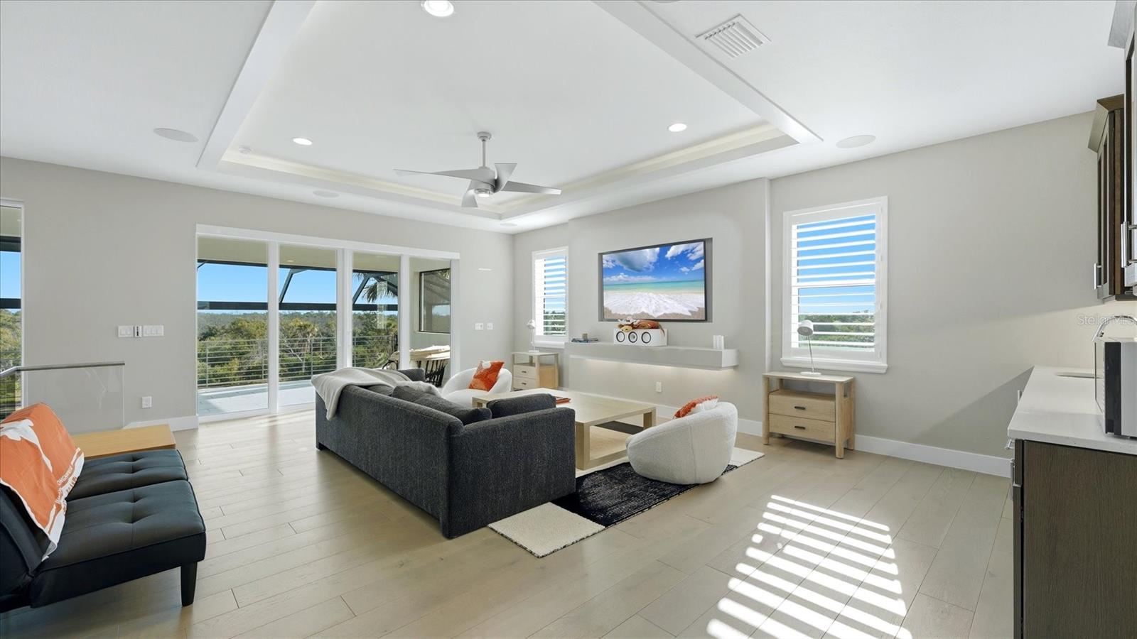 Listing photo id 44 for 5708 Inspiration Terrace