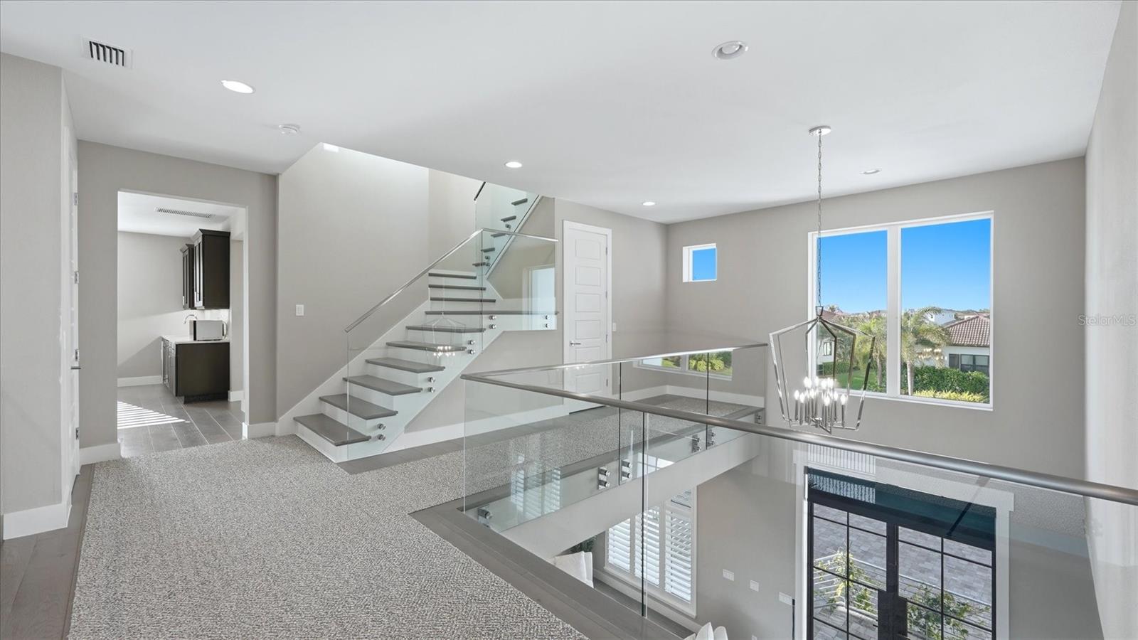 Listing photo id 46 for 5708 Inspiration Terrace