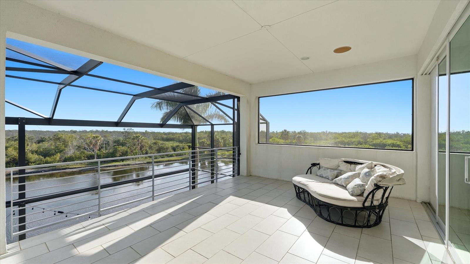 Listing photo id 66 for 5708 Inspiration Terrace