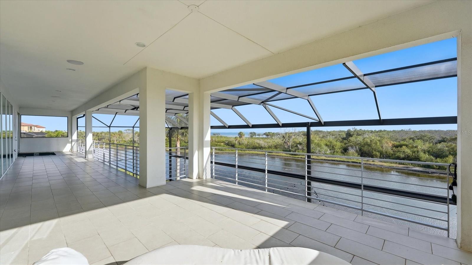 Listing photo id 68 for 5708 Inspiration Terrace