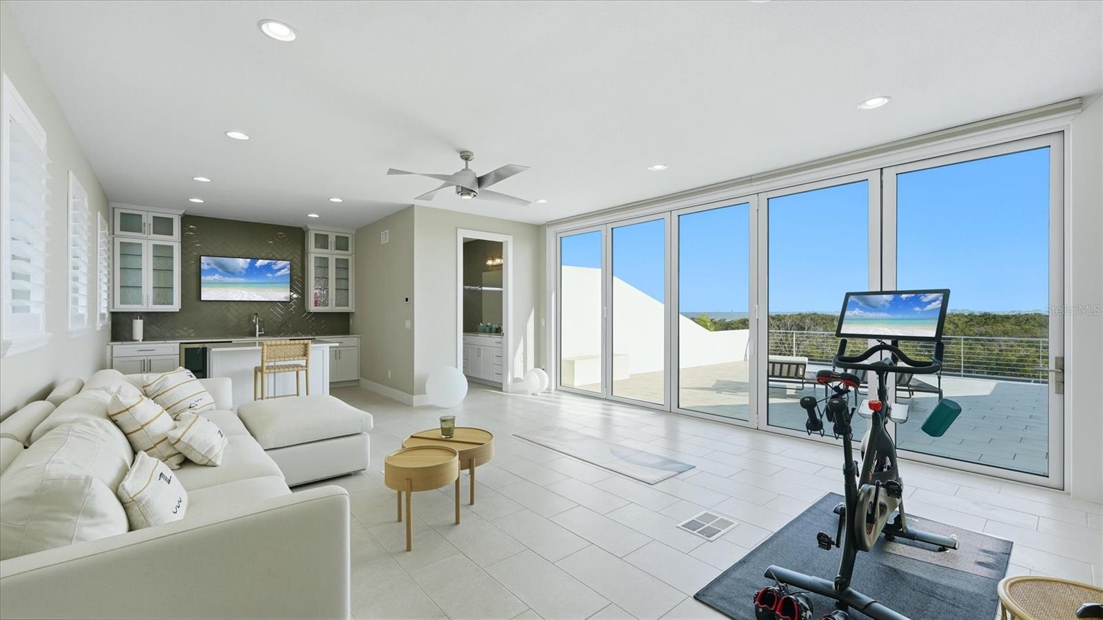 Listing photo id 73 for 5708 Inspiration Terrace