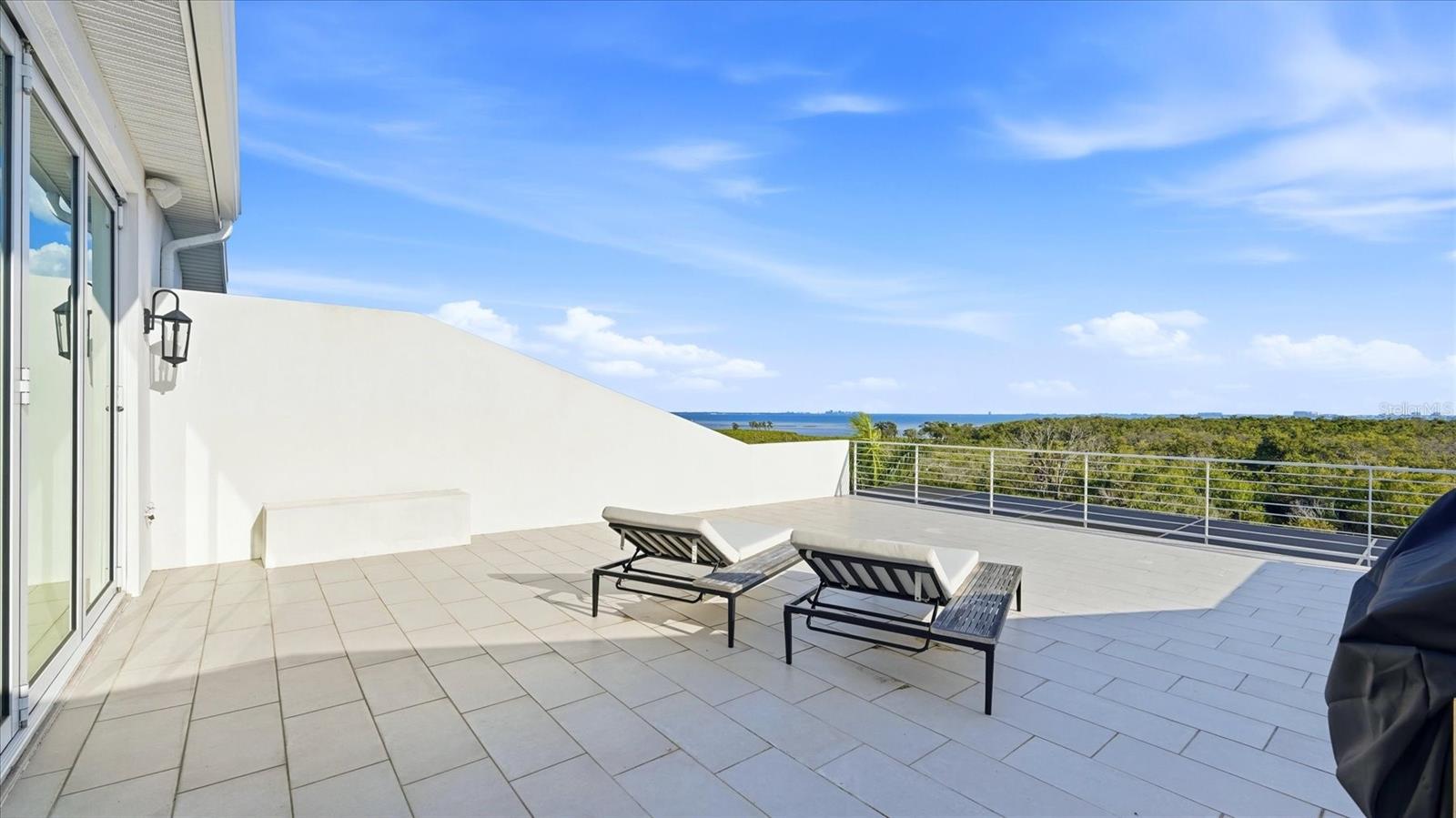 Listing photo id 84 for 5708 Inspiration Terrace