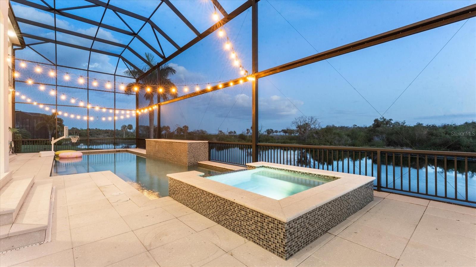 Listing photo id 93 for 5708 Inspiration Terrace