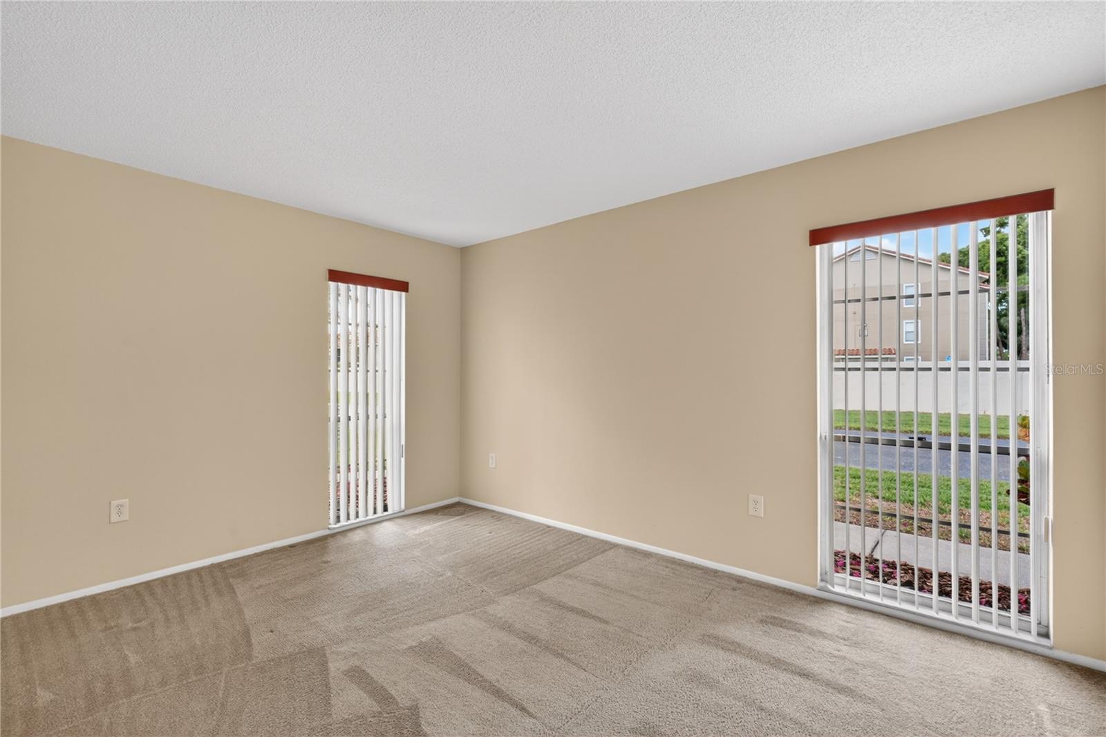 Image 31 of 62 For 3501 Village Court 220