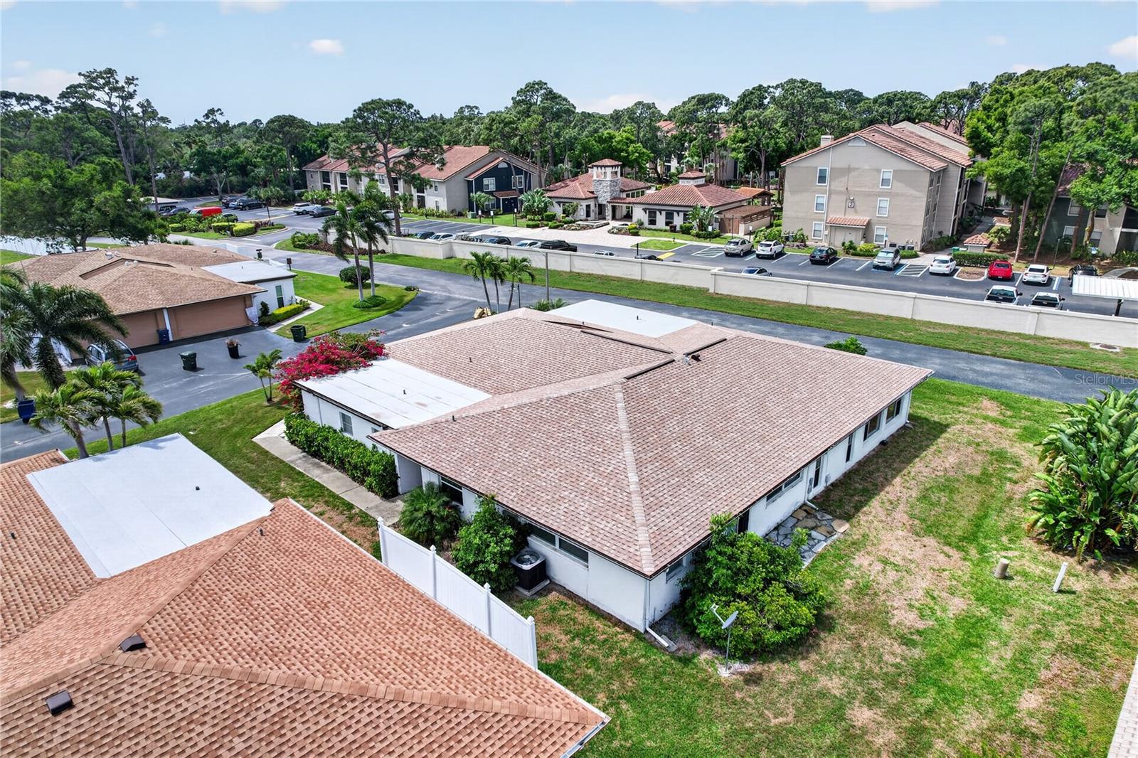 Image 39 of 62 For 3501 Village Court 220