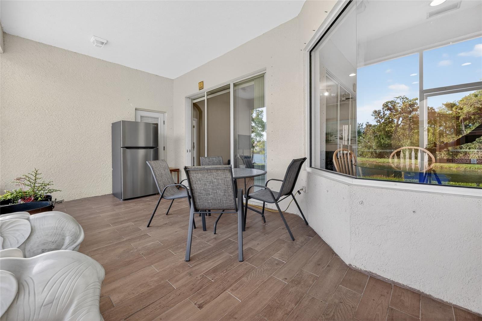 Image 21 of 36 For 4612 62 Avenue