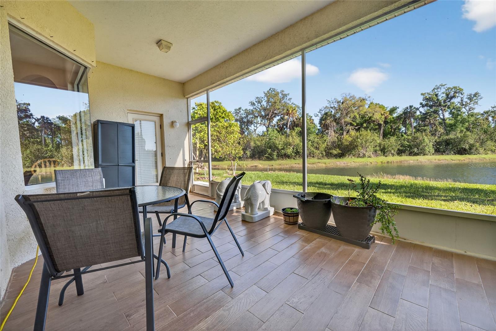 Image 22 of 36 For 4612 62 Avenue