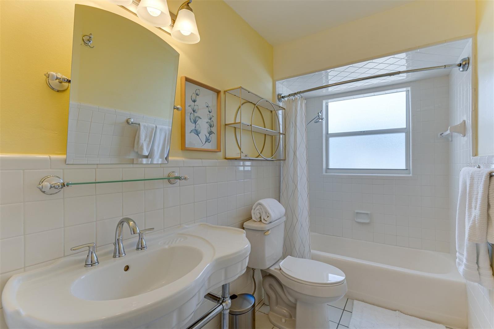 Image 11 of 30 For 2363 Milford Circle