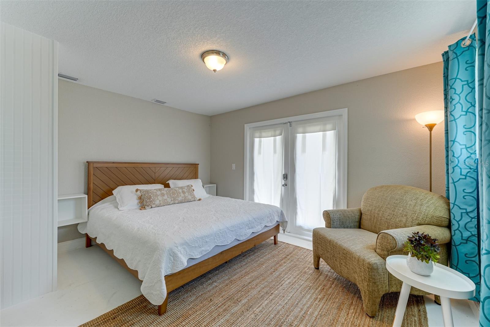 Image 17 of 30 For 2363 Milford Circle