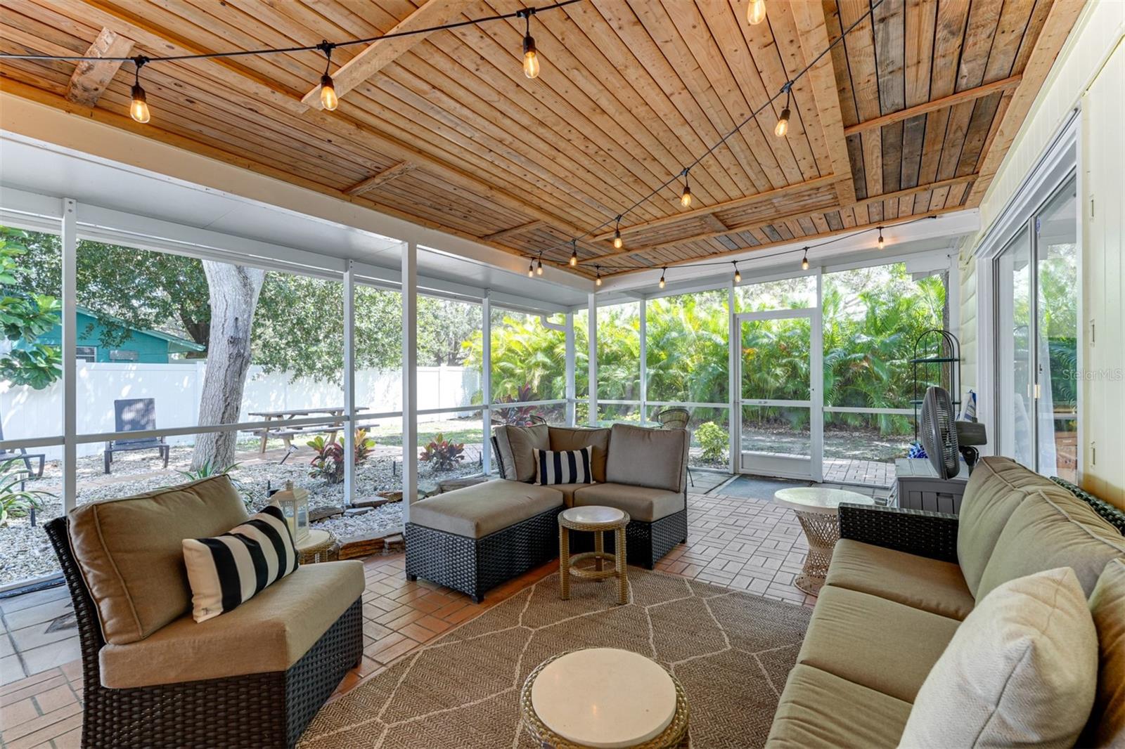 Image 20 of 30 For 2363 Milford Circle