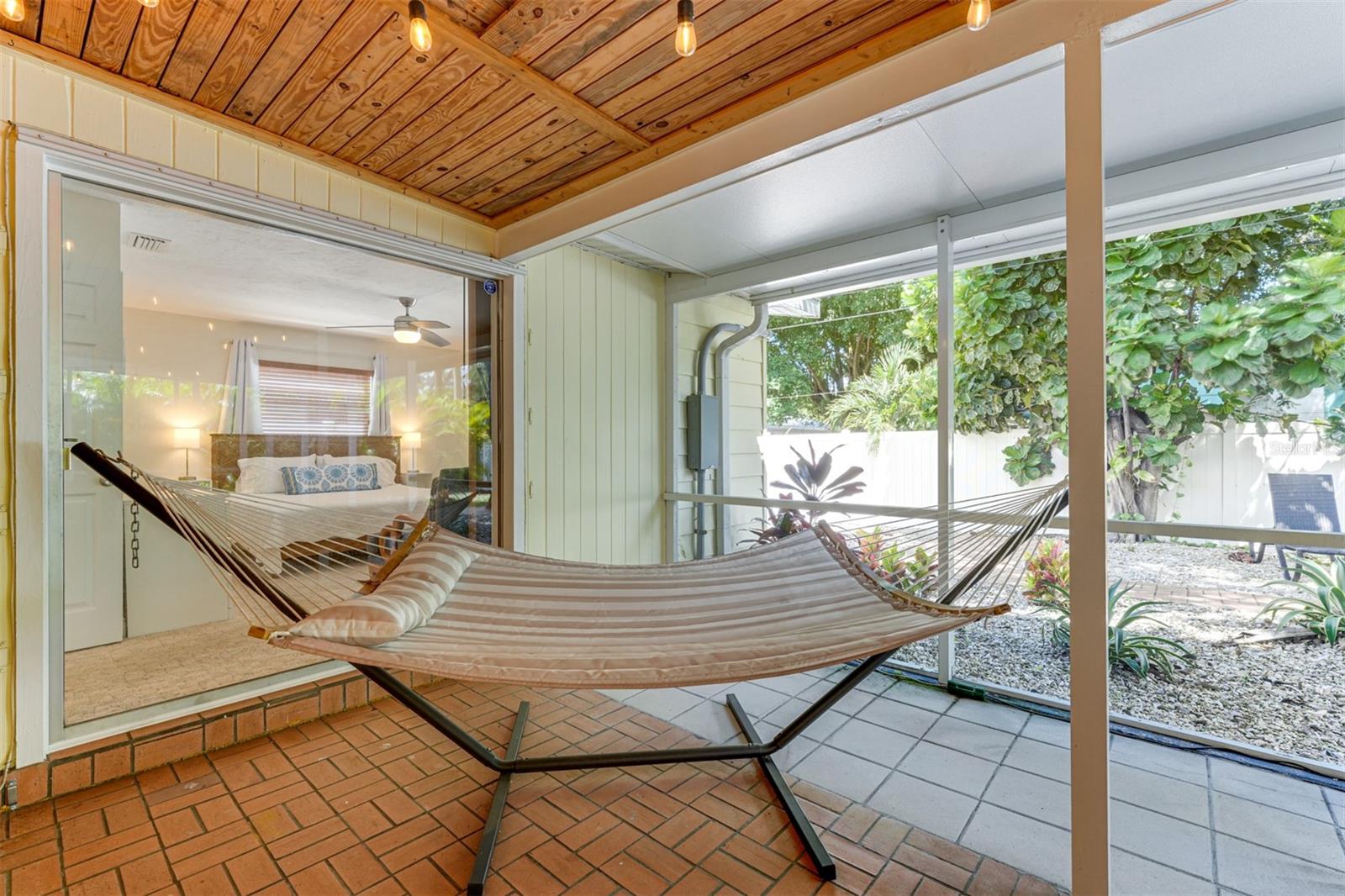 Image 22 of 30 For 2363 Milford Circle