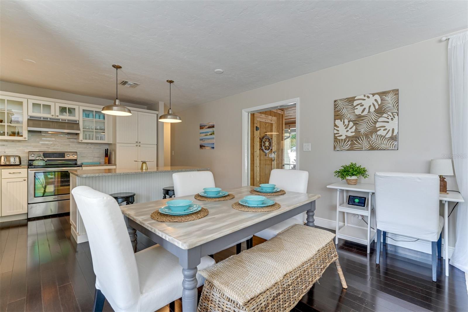 Image 5 of 30 For 2363 Milford Circle