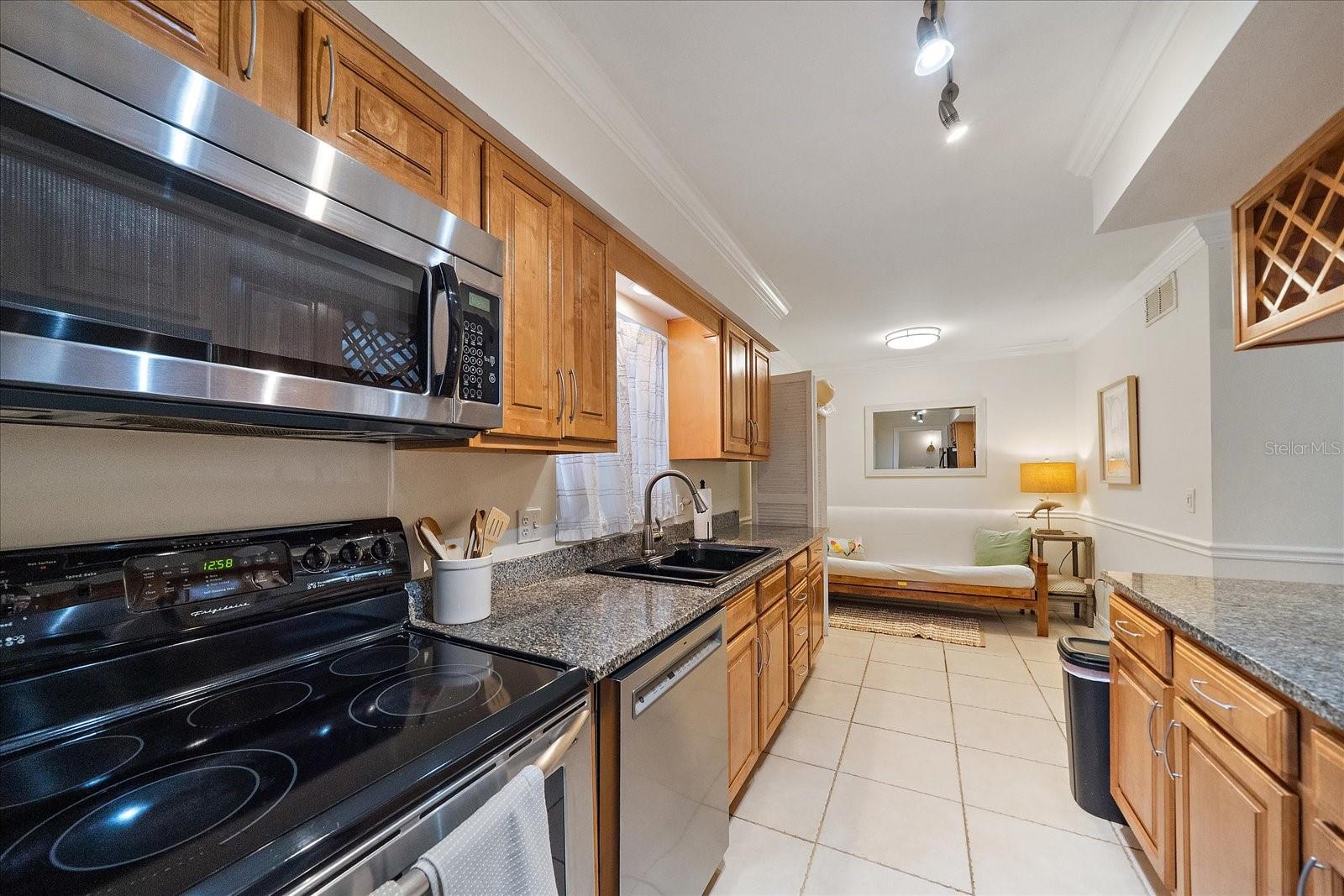 Image 11 of 34 For 3360 Osprey Avenue 104b