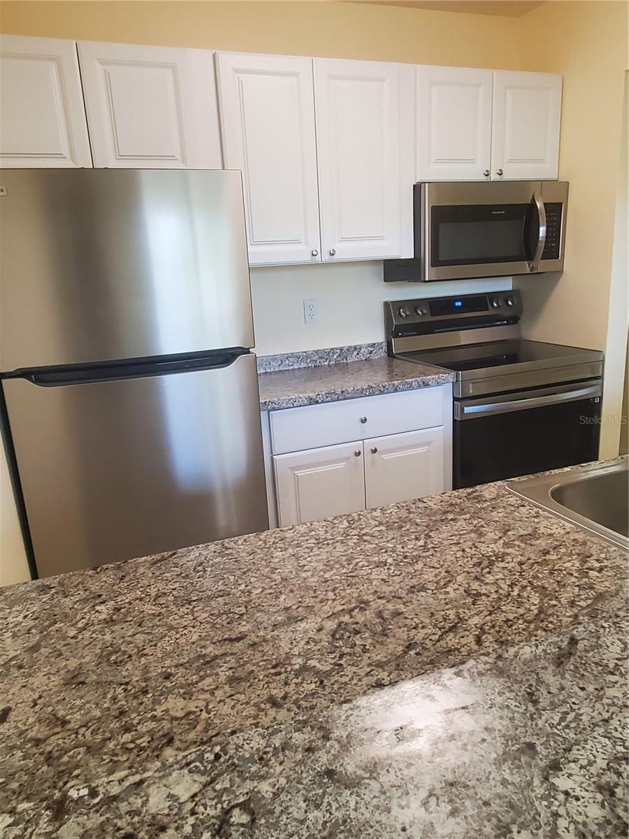 Image 5 of 21 For 3531 59th Avenue W 3531