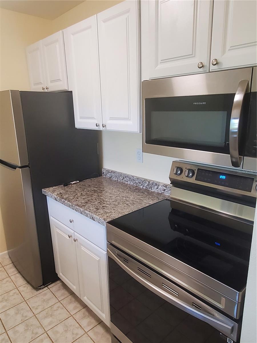 Image 9 of 21 For 3531 59th Avenue W 3531