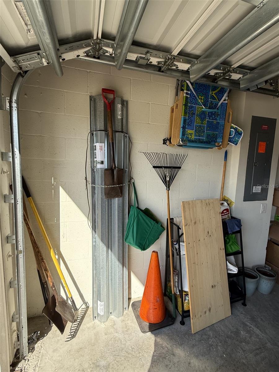 Image 47 of 59 For 2536 Marton Oak Boulevard