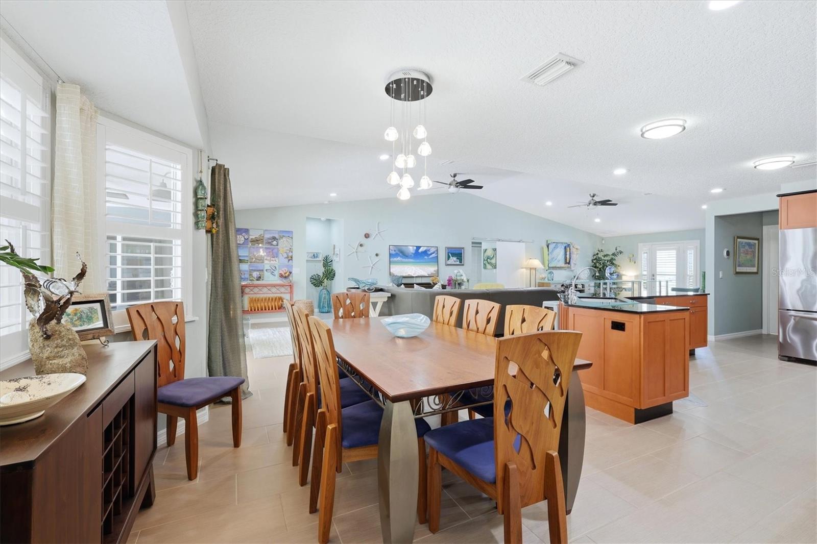 Image 10 of 38 For 1880 Loma Linda Street