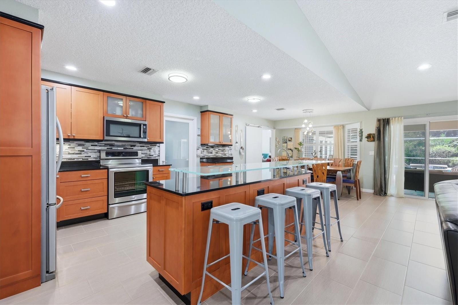 Image 12 of 38 For 1880 Loma Linda Street