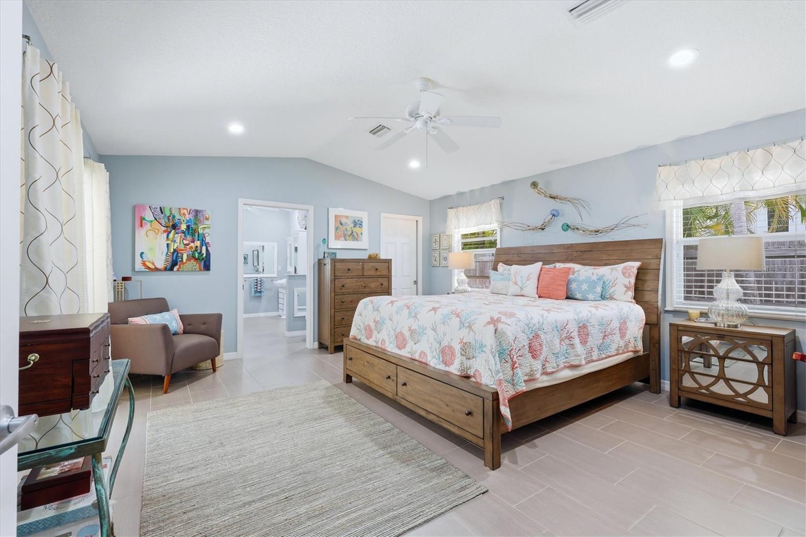 Image 15 of 38 For 1880 Loma Linda Street