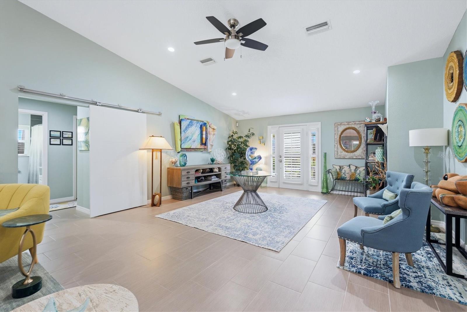 Image 6 of 38 For 1880 Loma Linda Street