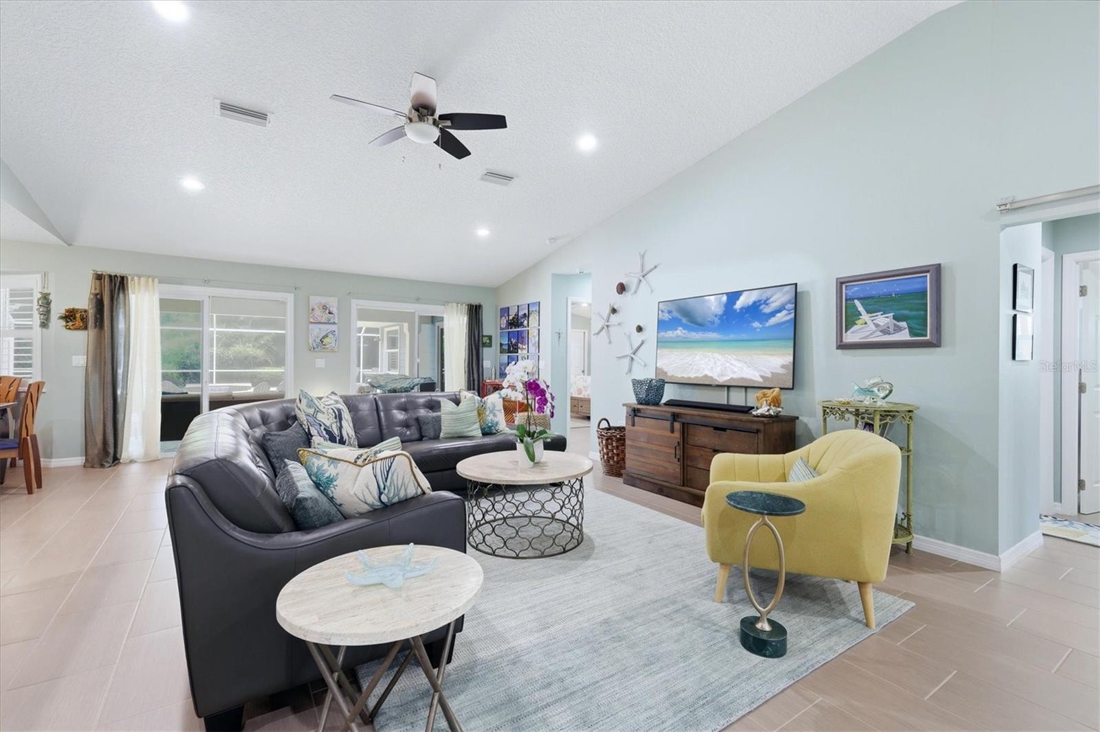 Image 8 of 38 For 1880 Loma Linda Street