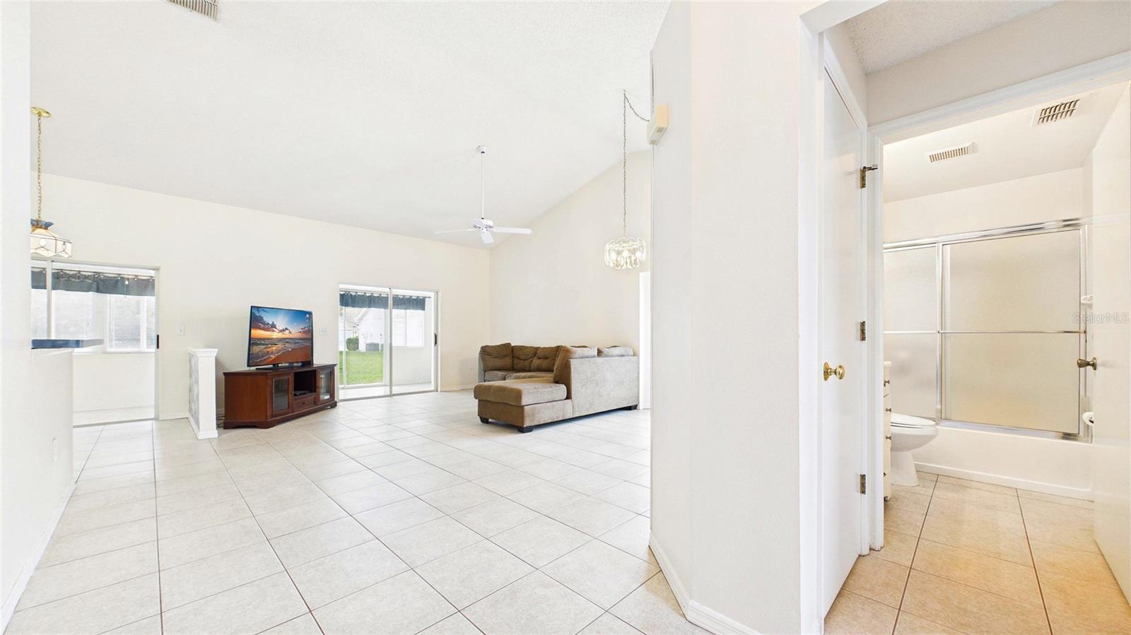 Image 5 of 32 For 2013 Del Webb Boulevard