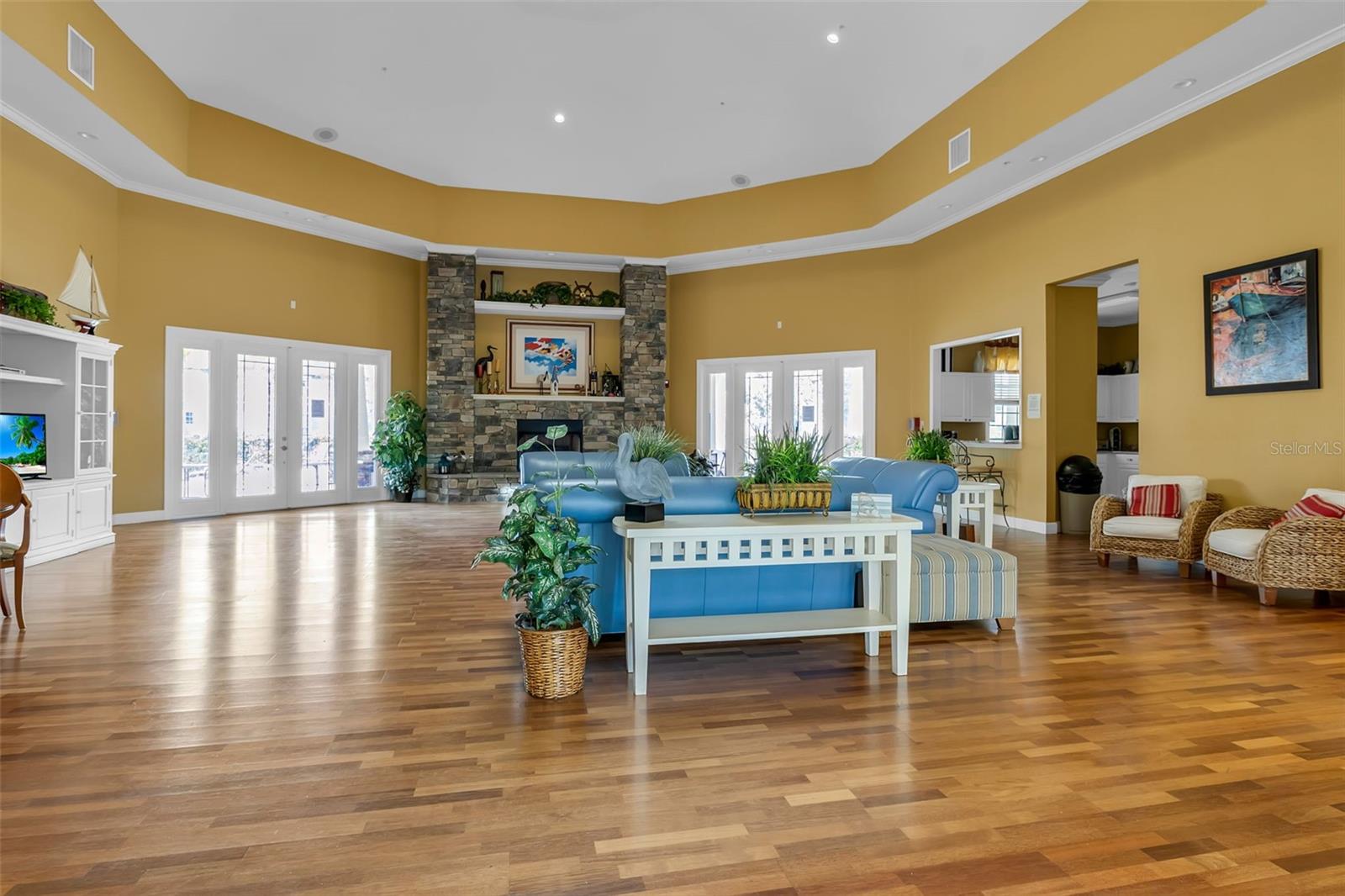 Image 39 of 50 For 5511 Rosehill Road 203