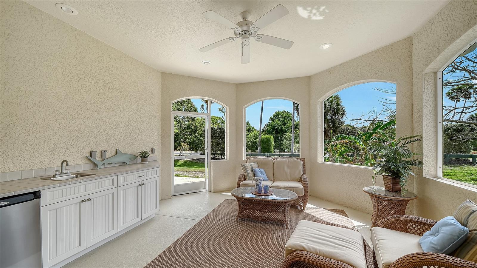 Image 14 of 65 For 1116 Beachcomber Court 3