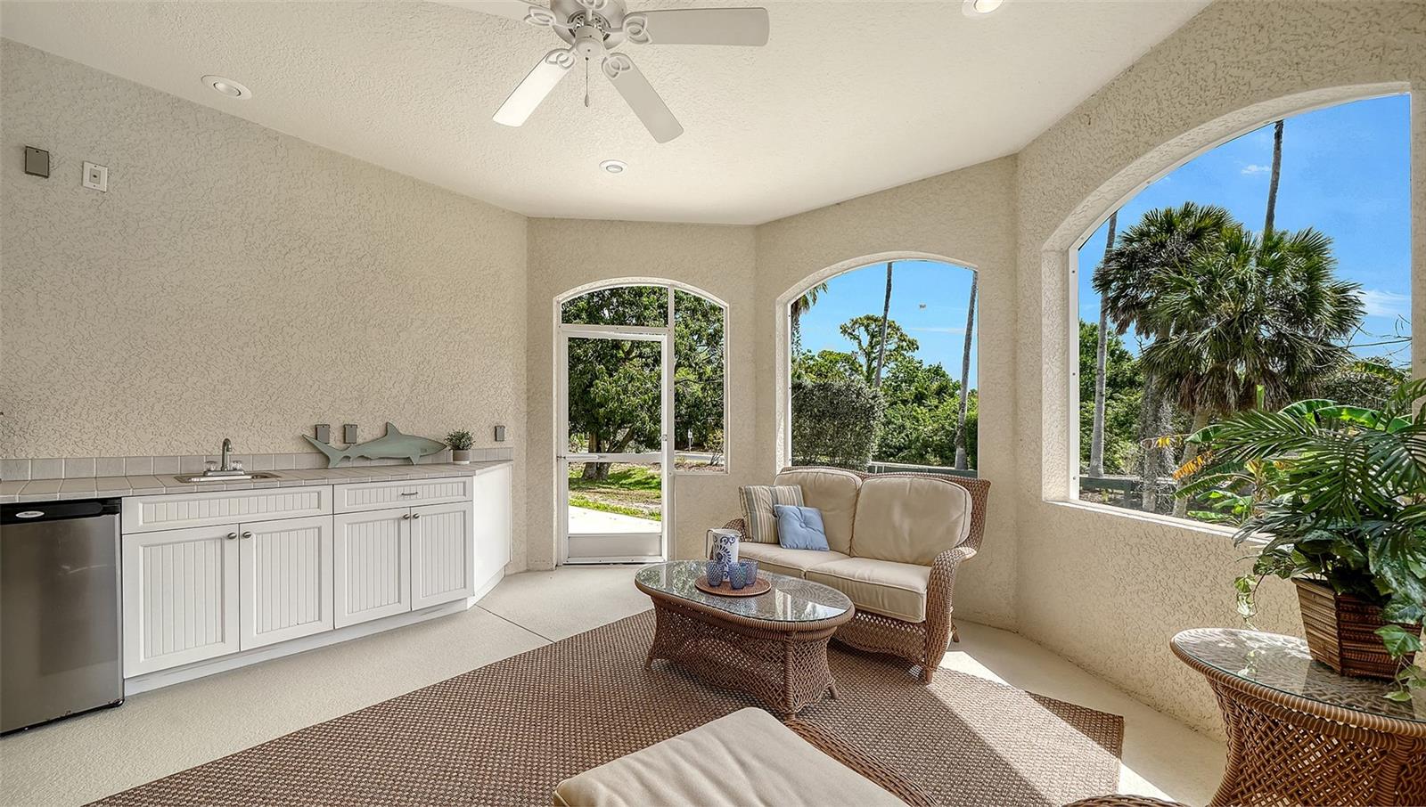 Image 16 of 65 For 1116 Beachcomber Court 3