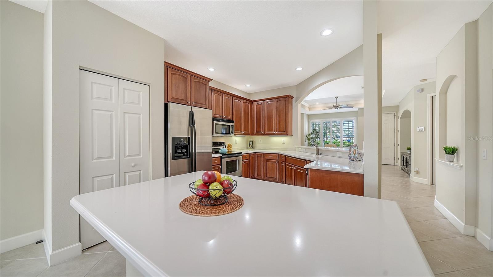 Image 20 of 65 For 1116 Beachcomber Court 3