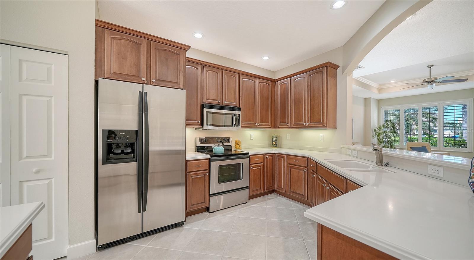 Image 21 of 65 For 1116 Beachcomber Court 3