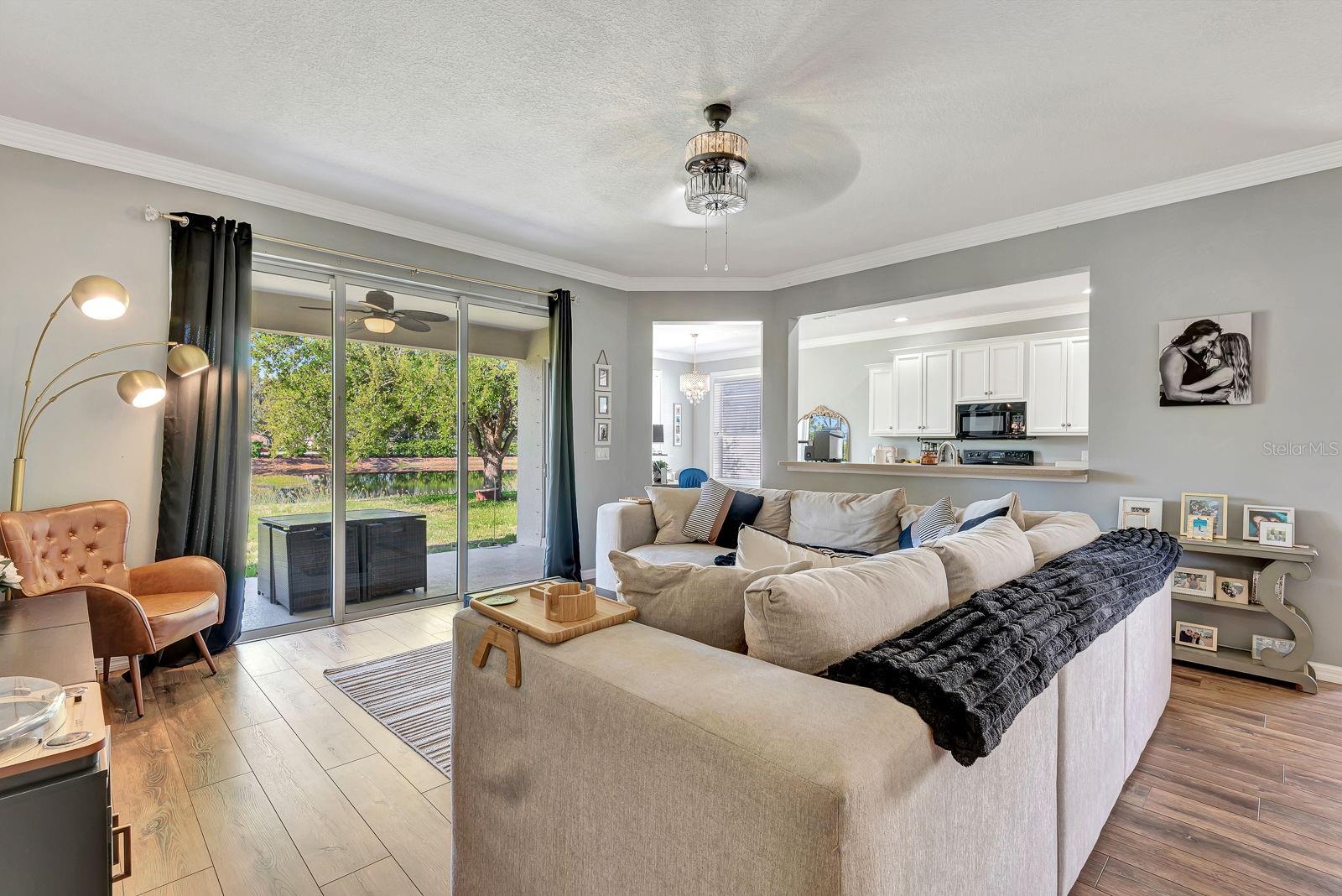 Image 10 of 31 For 6838 44th Terrace E