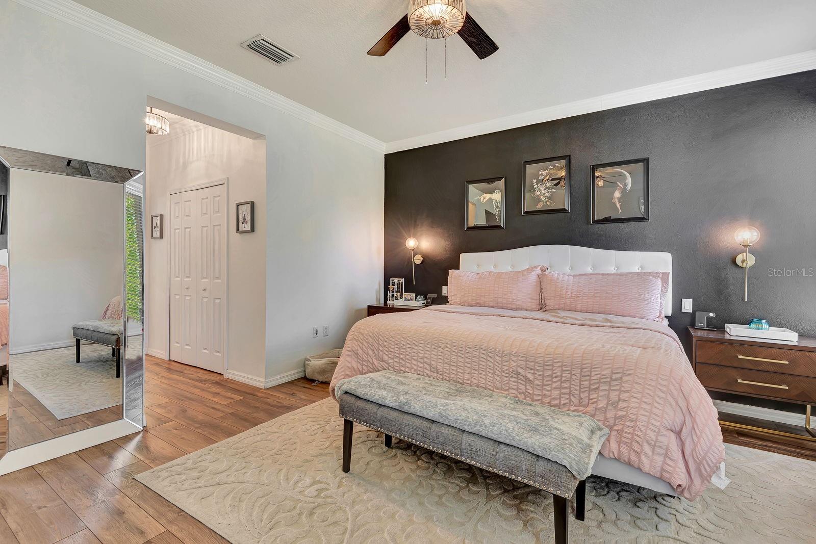 Image 20 of 31 For 6838 44th Terrace E