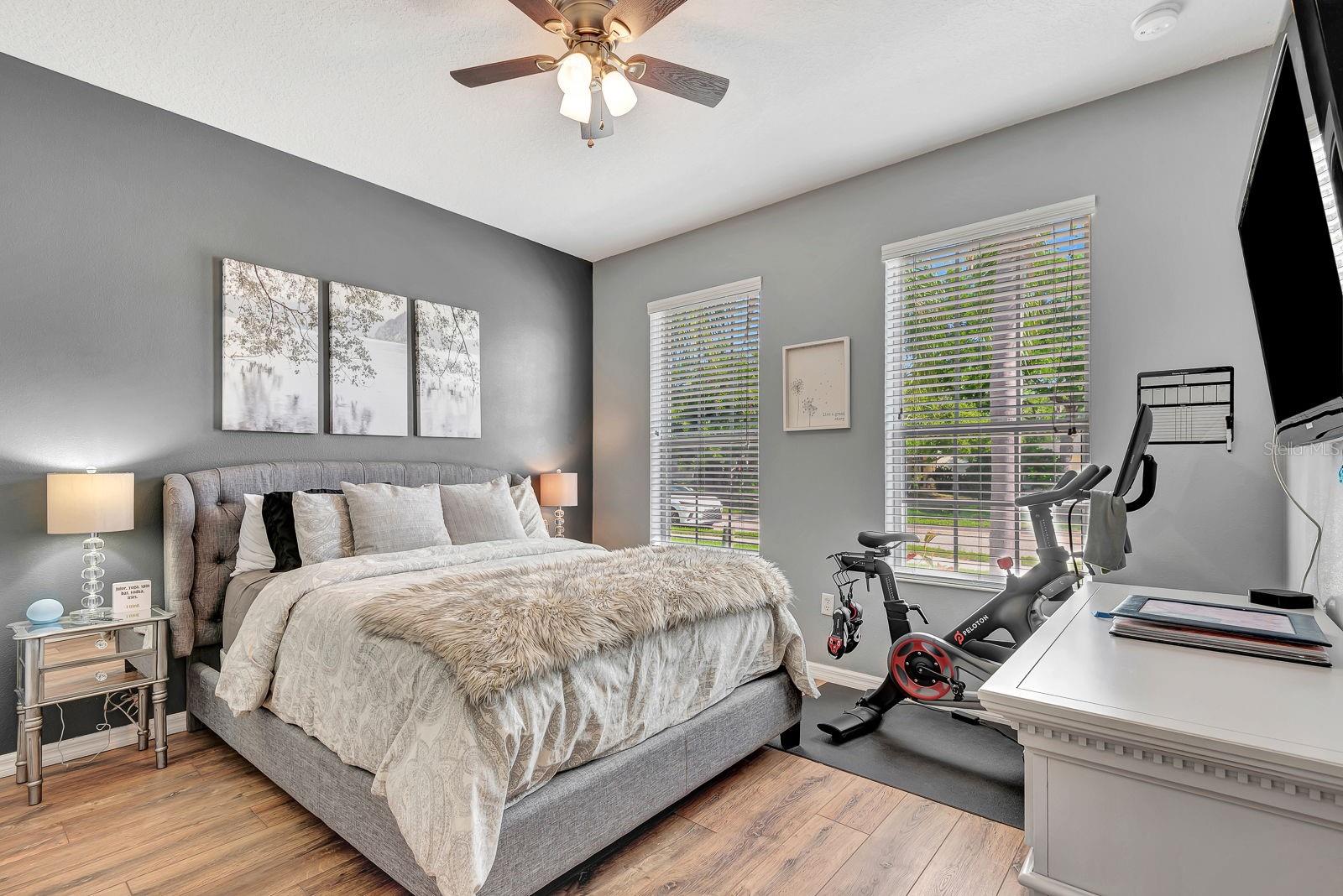 Image 5 of 31 For 6838 44th Terrace E